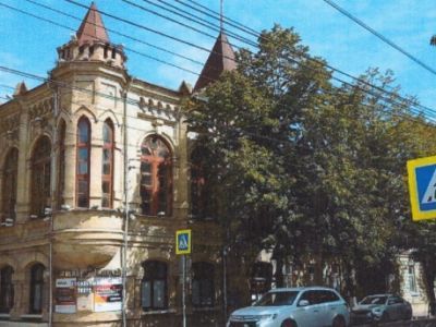 Здание детской художественной школы, в котором в 1918 году выступал с докладом С.М.Киров