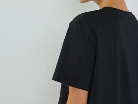 Футболка с принтом, Черный