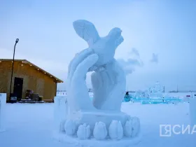 В Якутске наградили победителей и участников конкурса ледовых и снежных скульптур среди детей