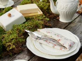 Тарелка Emboss White I