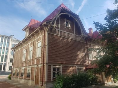 Особняк Добберт Ю.К. с садом