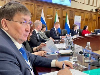 Юрий Куприянов на совещании с субъектами ДФО рассказал о планах по строительству объектов культуры