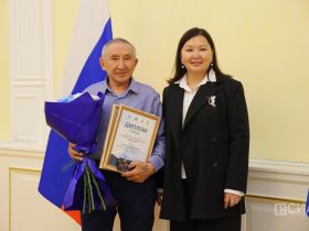 В Якутске отметили День работников дополнительного образования