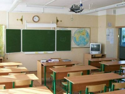 В регионах России построят 10 школ для более 9 тыс. школьников