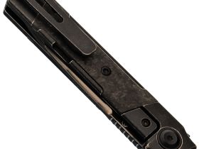 Складной нож Kansept Kitpu, сталь CPM20CV, рукоять титан/Carbon Fiber, черный