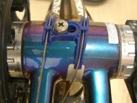 Направляющая тросов Shimano под каретку SM-SP18-M (синий)