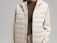 Стеганая куртка с наполнителем из натурального пух