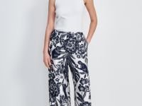 Широкие брюки с принтом
