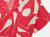 Блузка свободного силуэта с принтом