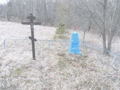 Братская могила мирных жителей, сожженных фашистами в 1943 г.