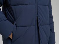 Утепленное стеганое полупальто с капюшоном