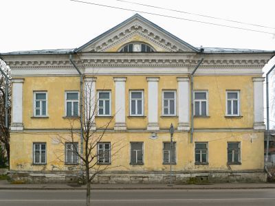 Дом Сыромятниковых