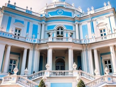 ОРАНИЕНБАУМ ЗА 1 ДЕНЬ: МЕНШИКОВСКИЙ ДВОРЕЦ, КАТАЛЬНАЯ ГОРКА, ВСЁ ВКЛЮЧЕНО