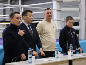 Олимпийский чемпион Олег Саитов показал мастер-класс в Якутске