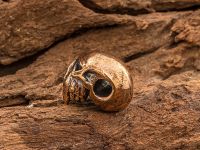 Бусина для темляка Череп с клыками, бронза