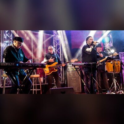 Dipped in Purple. Deep Purple & Pink Floyd Tribute