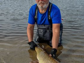 Трофейная рыбалка на реке Вилюй. Маршрут: п. Кысыл Сыр - устье р. Вилюй (до Лены)