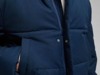 Утепленное пальто с накладными карманами