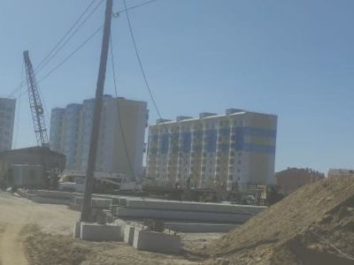 Грузовой автомобиль стал причиной отключения света в районе Покровского тракта в Якутске