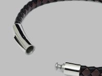 Плетеный браслет