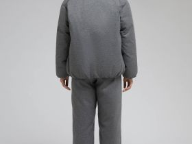 Утепленная куртка с воротником-стойкой