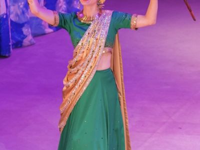 Вслед за старой сказкой