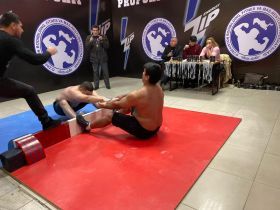 В Узбекистане мас-рестлеры подвели итоги года