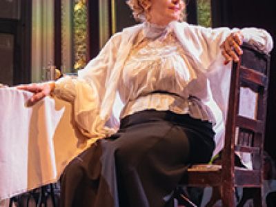 Толстого нет