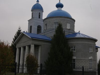 Михайло-Архангельская церковь с интерьером