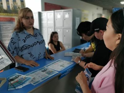 Более 300 абитуриентов посетили приемную кампанию «Старт в карьеру» в Якутске