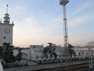 Железнодорожный вокзал Симферополя (архитектор А.Н.Душкин)