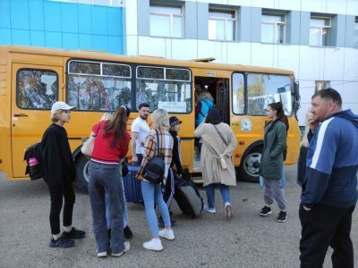 Ребята выехали в военно-патриотический лагерь «Честь имею!»