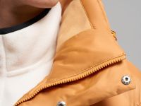 Пуховое пальто с капюшоном