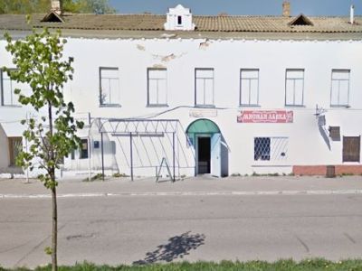 Дом жилой с лавкой