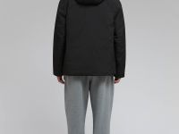 Утепленная куртка с капюшоном