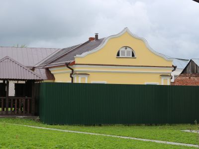 Служебная постройка