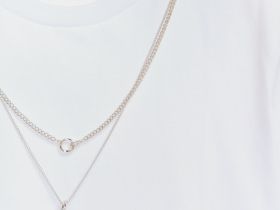 Футболка с декором на горловине, Белый