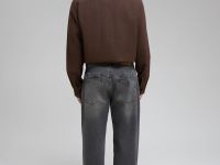 Джинсы прямого кроя