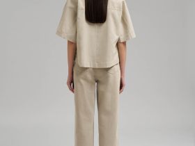 Свободная блузка изо льна и хлопка