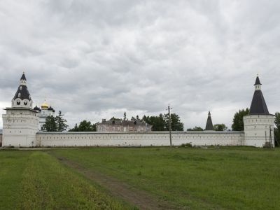 Прясло стены между Старицкой башней и Германовой башней