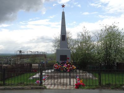 Обелиск урушинцам, погибшим на фронтах Великой Отечественной войны