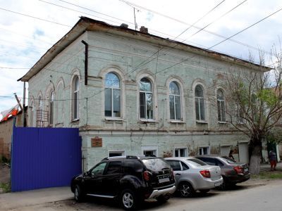 Здание думы городской