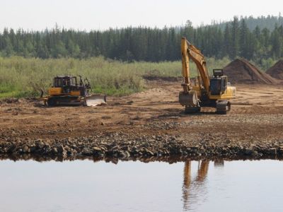 Начато строительство моста через Малую Ботуобую 