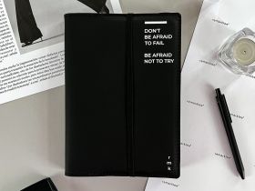 Кожаная обложка универсальная Remarklee "Чёрная"