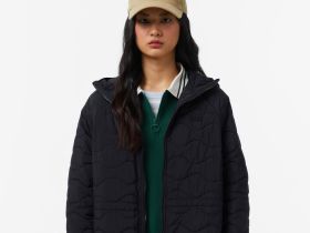 Женская куртка Lacoste