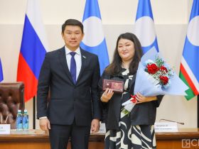 В День российской печати журналистам Якутии вручили награды