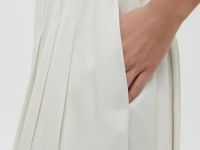 Плиссированная юбка миди на резинке