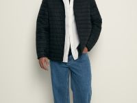 Стеганая куртка с капюшоном