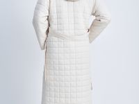 Утепленное пальто с поясом