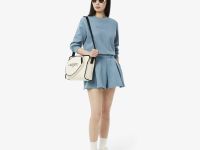 Женские плиссированные флисовые шорты Lacoste